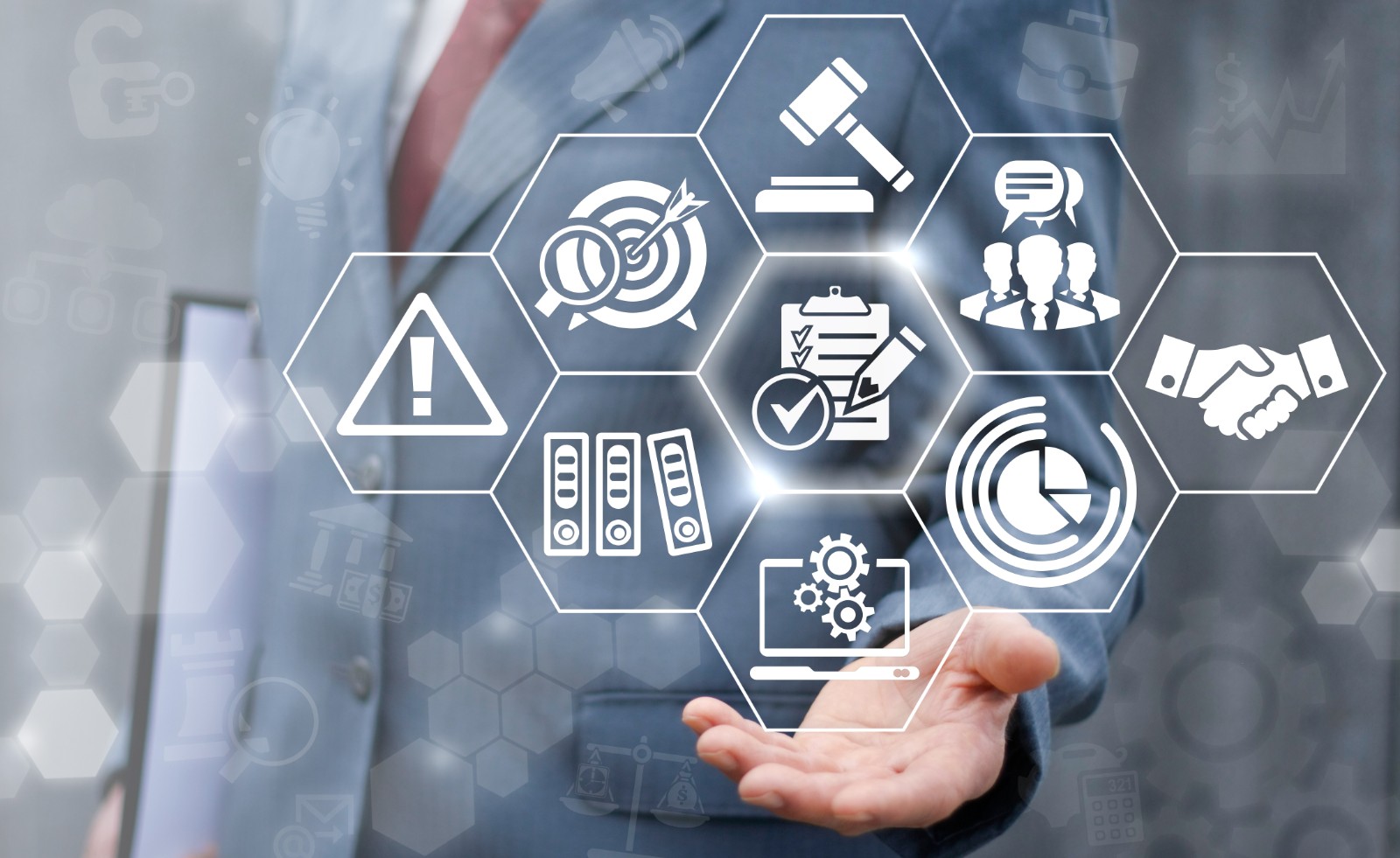 从天下数字经济报告看旋乐吧spin8动力：数字化转型效劳普惠各行各业